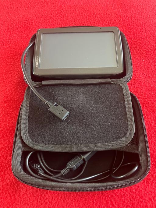 Vehicles West Midlands Sandwell - Photos for TomTom Sat Nav