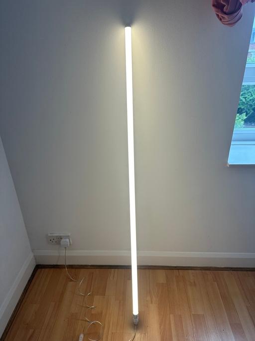 Buy & Sell East London Upper Clapton - East London - Photos for MUST GO TODAY HAY LED neon tube light