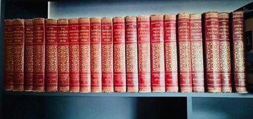 Buy & Sell West London Chiswick - West London - Photos for 1953 The American Peoples Encyclopaedias