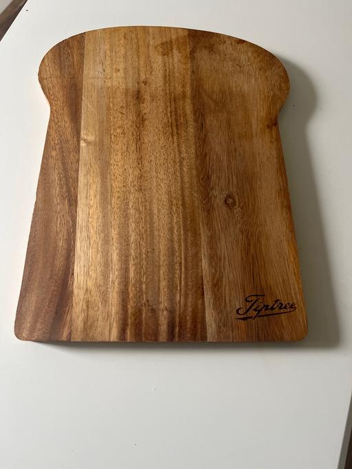 Buy & Sell South Yorkshire Rotherham - Photos for Solid wood bread shape cutting board