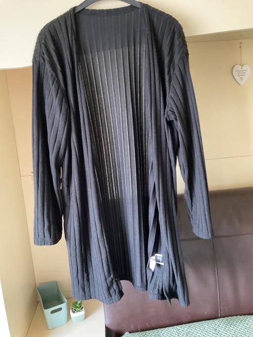 Buy & Sell West Midlands Sandwell - Photos for Long cardigan