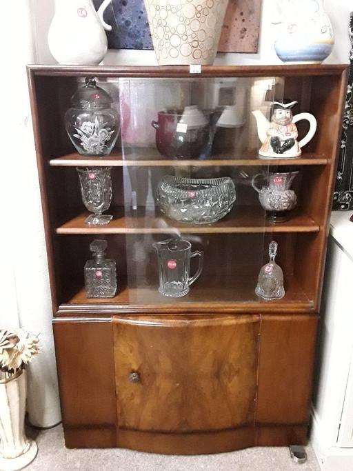 Buy & Sell Greater Manchester Tameside - Photos for Vintage walnut veneer glass fronted cabinet
