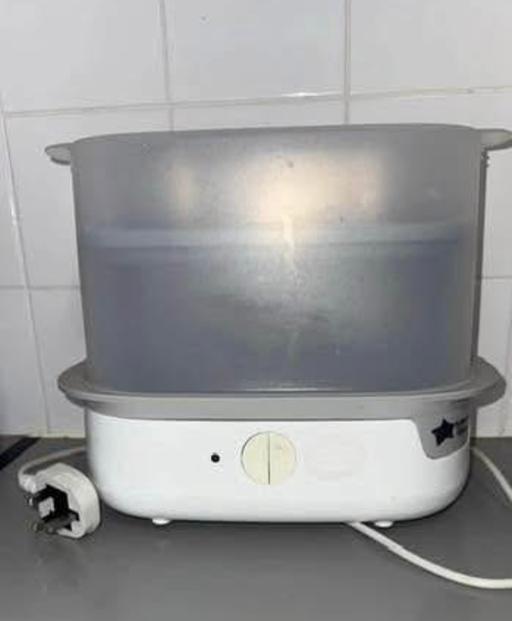 Buy & Sell Lancashire Blackburn with Darwen - Photos for White tommee Tippee steriliser