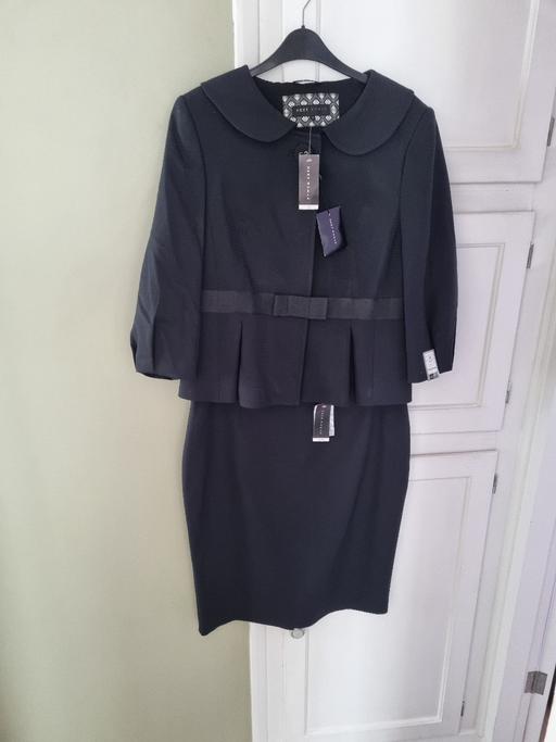 Buy & Sell Wallbrook Dudley - Photos for new next suit