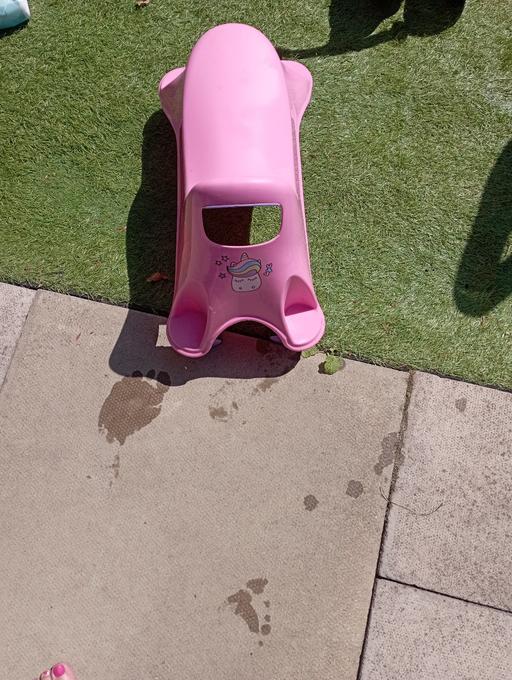 Buy & Sell East London Hackney Marshes - East London - Photos for ride on pink
