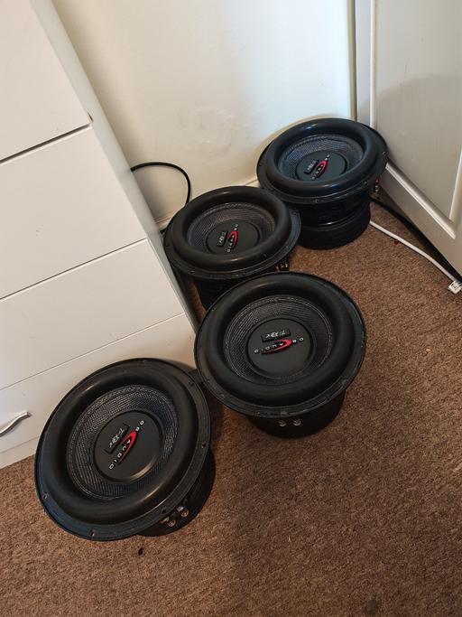 Vehicles South East London Southend - South East London - Photos for dB audio subwoofer