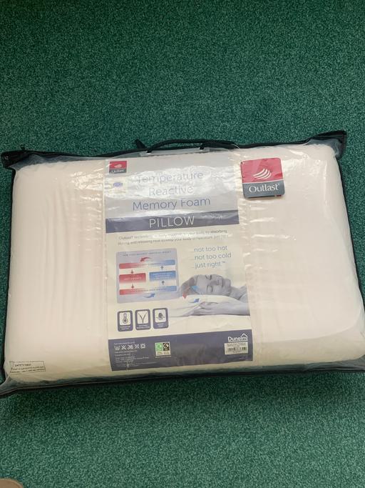 Buy & Sell East London Havering - Photos for Temperature Reactive Memory Foam Pillow