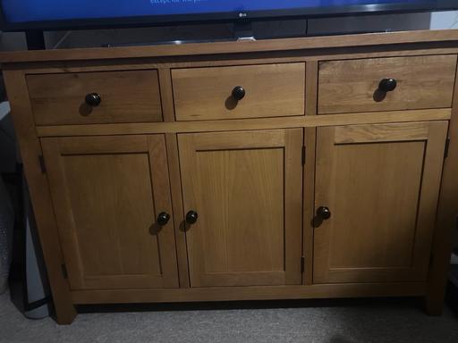 Buy & Sell Hertfordshire Broxbourne - Photos for DFS SIDEBOARD- FULL OAK