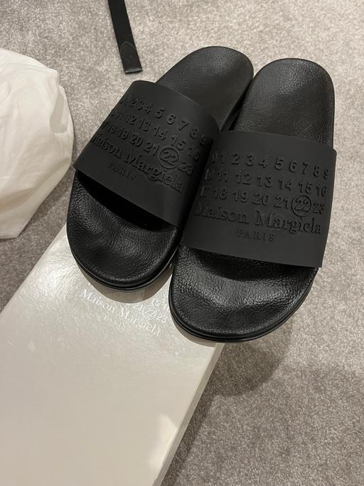 Buy & Sell Stretford Trafford - Photos for Men’s sliders