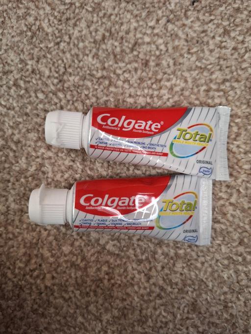 Buy & Sell West Midlands Wolverhampton - Photos for New 2 mini Colgate Toothpastes