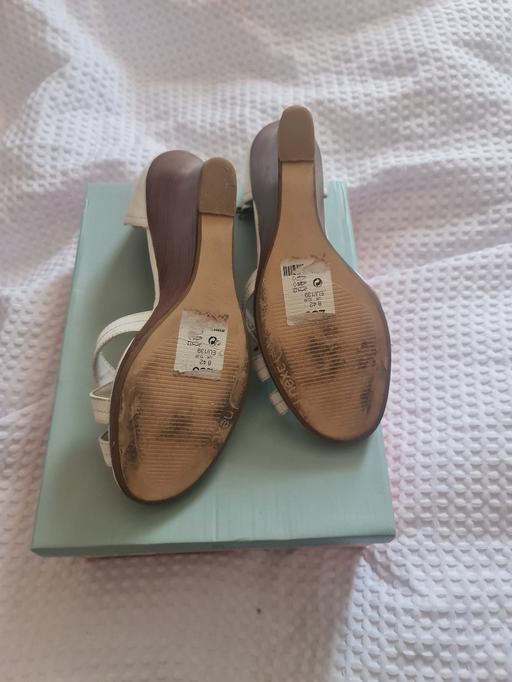 Buy & Sell Grafton Street Industrial Estate West Northamptonshire - Photos for white wedge sandal