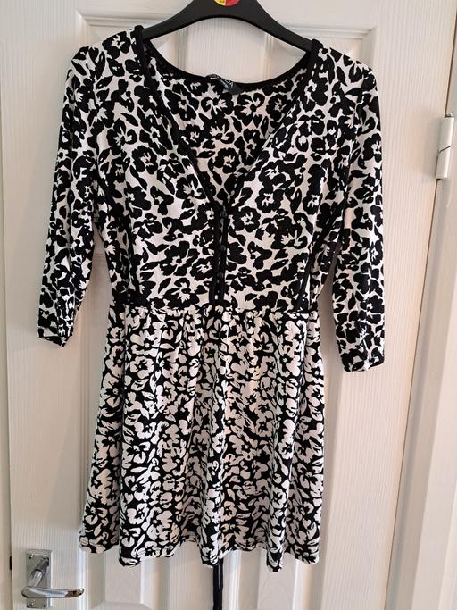 Buy & Sell West Midlands Dudley - Photos for womens size 14 top