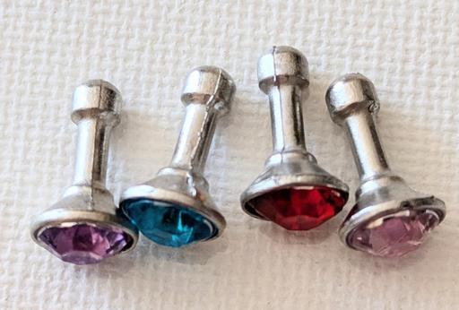 Buy & Sell Blaenau Gwent Cefn Golau - Blaenau Gwent - Photos for 4 pk faux diamond earphone jacks on phone dus