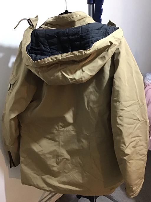 Buy & Sell Surrey Reigate and Banstead - Photos for Brand New - Craghoppers Aquadry Coat