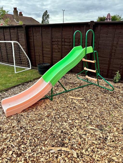Buy & Sell West Midlands Birmingham - Photos for 8ft Wavy Slide