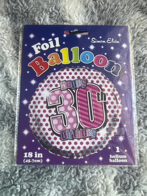 training West Midlands Sandwell - Photos for Happy 30th Birthday Foil Balloon