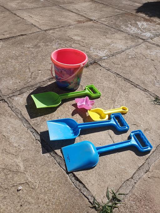 Buy & Sell South Yorkshire Doncaster - Photos for kids bucket and spade