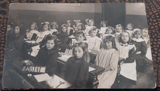 Buy & Sell Merseyside Saint Helens - Photos for Antique 1900 photo of classroom postcard