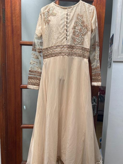 Buy & Sell Walthamstow East London - Photos for Peach Dress