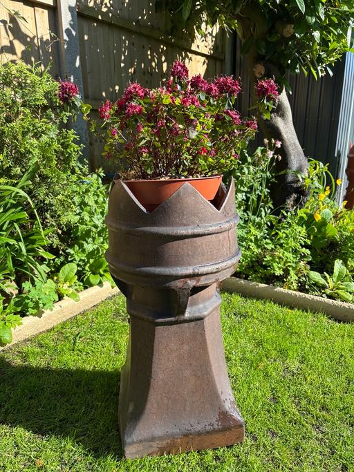 Buy & Sell Merseyside Saint Helens - Photos for Glazed King Chimney Pots x3