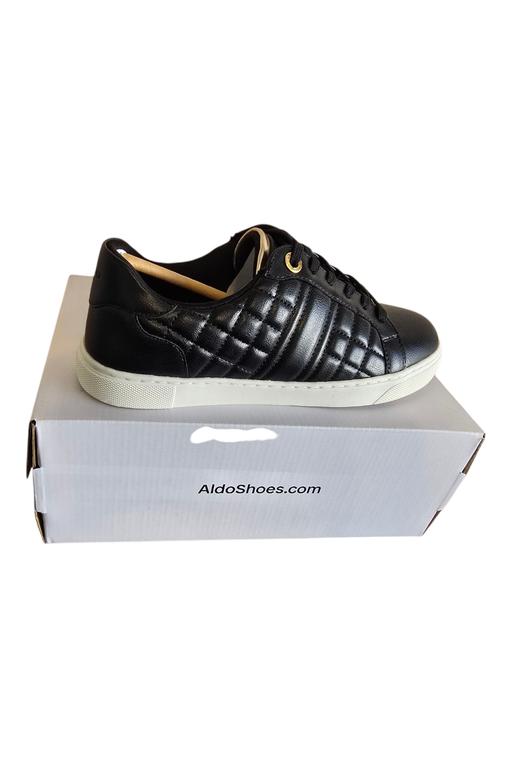 Buy & Sell - Photos for Women trainers