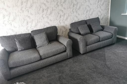 Buy & Sell West Midlands Sandwell - Photos for 2+3 seater sofa set
