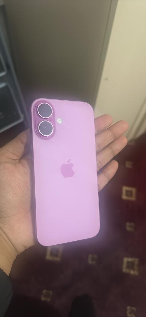 Buy & Sell West Midlands Sandwell - Photos for iPhone 16 128GB 100%BH LIKE NEW