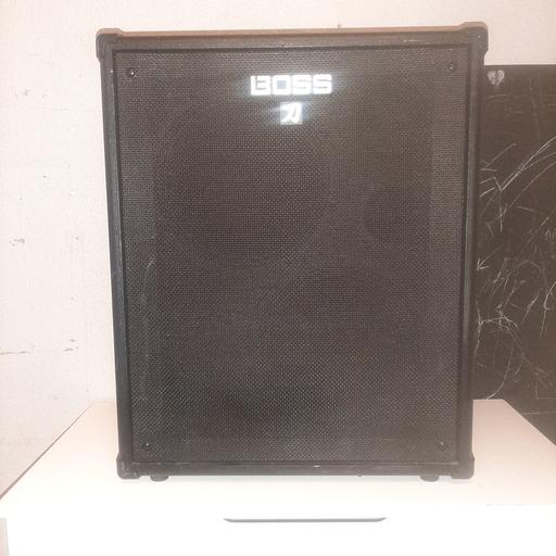 Buy & Sell East London Millwall - East London - Photos for Boss KTN210B Katana Bass Combo