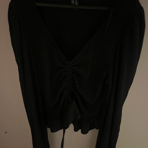 Buy & Sell County Durham Haswell - County Durham - Photos for black frilly top with strings on bottom