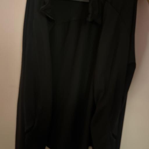 Buy & Sell County Durham Haswell - County Durham - Photos for Black gym zip up jacket