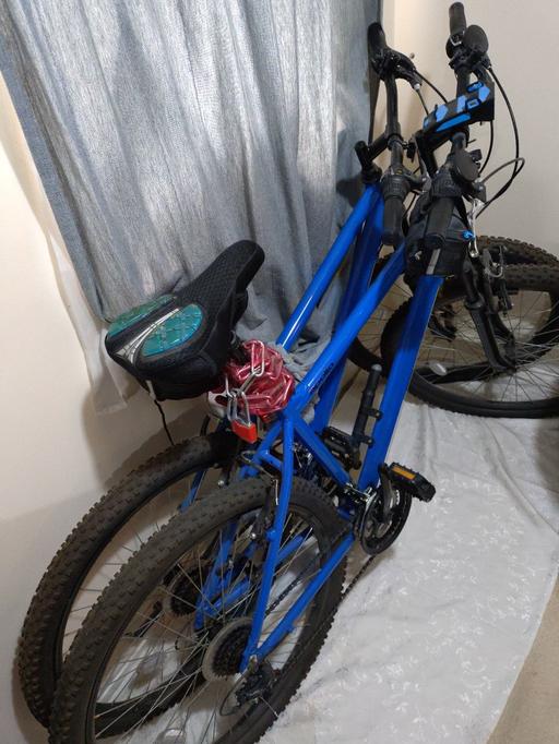 Buy & Sell North West London Kingsbury - North West London - Photos for 2 x mountain bikes