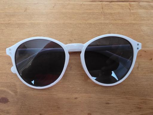 Buy & Sell Lancashire Blackpool - Photos for Ladies sunglasses NEW