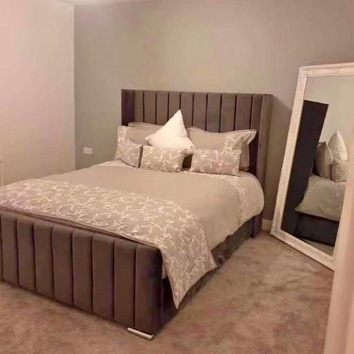 Buy & Sell West Midlands Birmingham - Photos for Reasonable Prices😍Luxury Gio Wing Back Bed