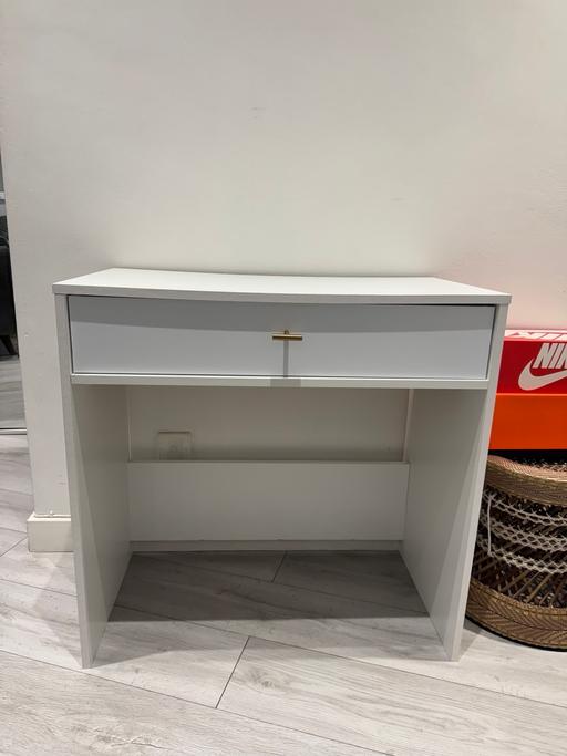 Buy & Sell East London Newham - Photos for Desk
