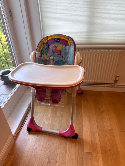 Buy & Sell Woodside Park North London - Photos for Baby eating table
