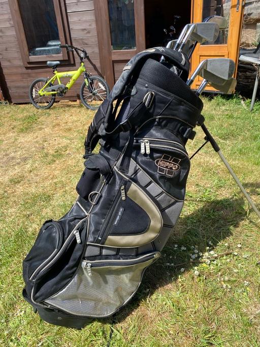 Buy & Sell Kent Medway - Kent - Photos for Golf clubs and bag