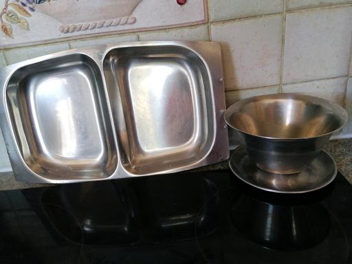 Buy & Sell Derbyshire North East Derbyshire - Photos for 2 stainless steel dishes