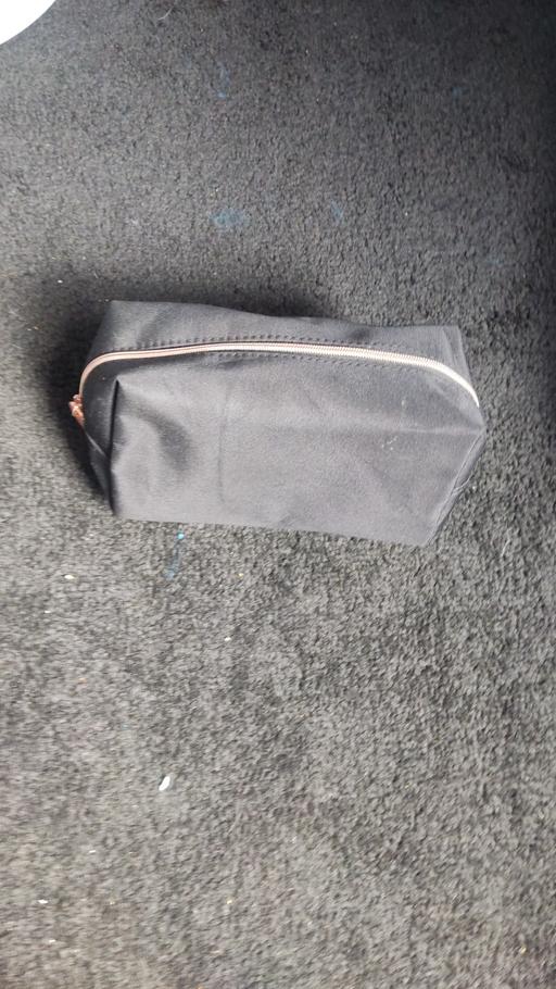 Buy & Sell West Midlands Sandwell - Photos for small make up bag