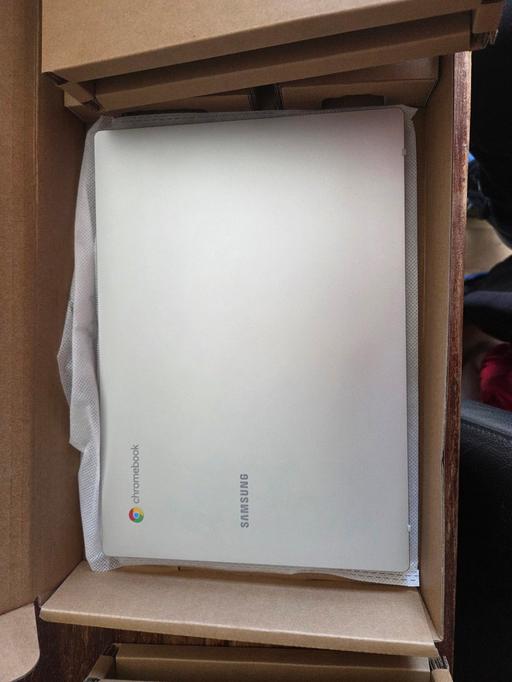Buy & Sell North London Colney Hatch - N11 - Photos for samsung chromebook go 2025
