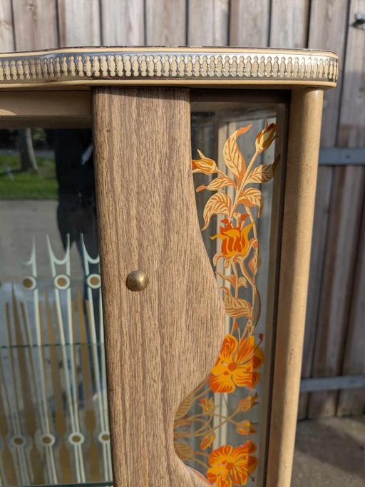 Buy & Sell Lincolnshire West Lindsey - Photos for Stunning Mid Century Glass Display Cabinet