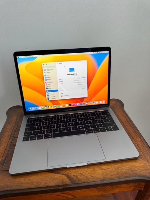 Buy & Sell East London Havering - Photos for Macbook pro