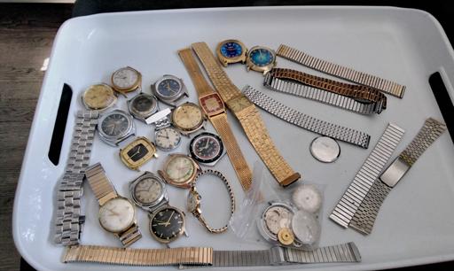 Buy & Sell West Midlands Birmingham - Photos for vintage watches job lot 2 work
