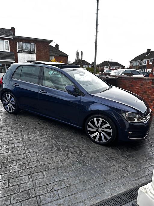 Vehicles West Midlands Wolverhampton - Photos for VW GOLF GT EDITION 2.0TDI LOW MILEAGE