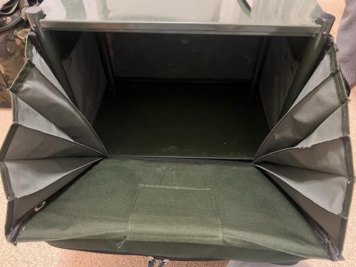 Buy & Sell Essex Basildon - Photos for Chub box