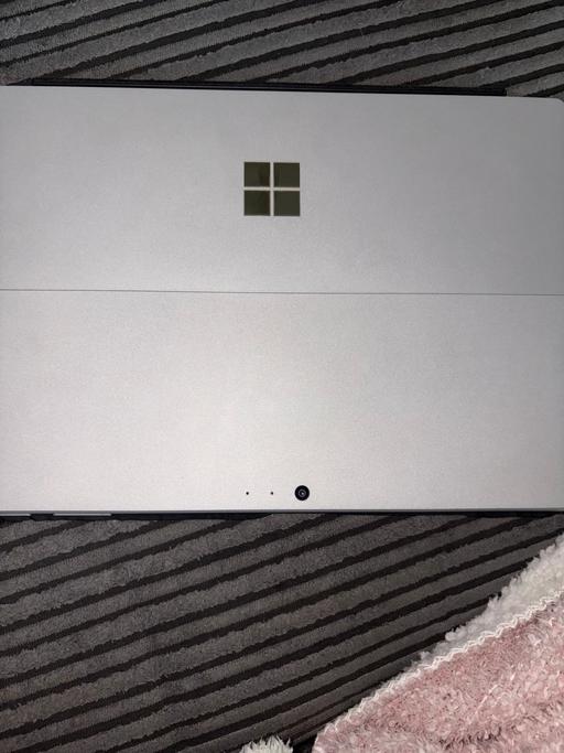 Buy & Sell East London Chingford - East London - Photos for Microsoft Surface Pro
