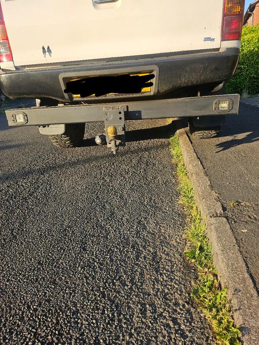 Vehicles West Midlands Sandwell - Photos for pickup towbar with reverse lights