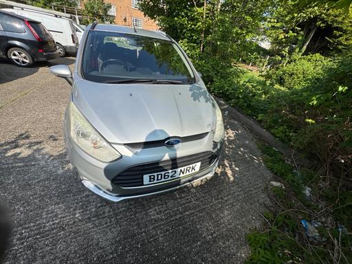 Buy & Sell Bedfordshire Central Bedfordshire - Photos for Ford B Max 1.0 engine size