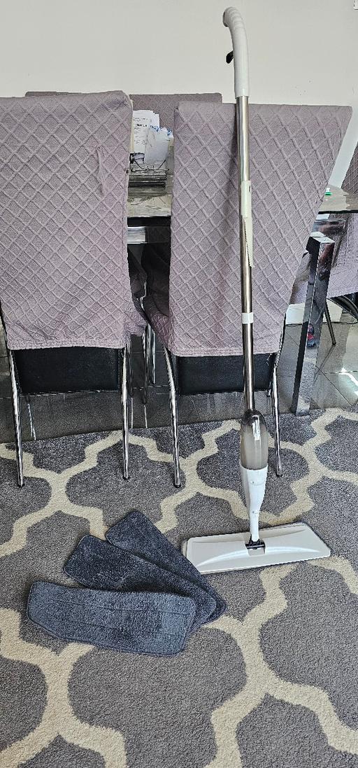 Buy & Sell Bromley East London - Photos for Brand New Spray Mop & Accessories