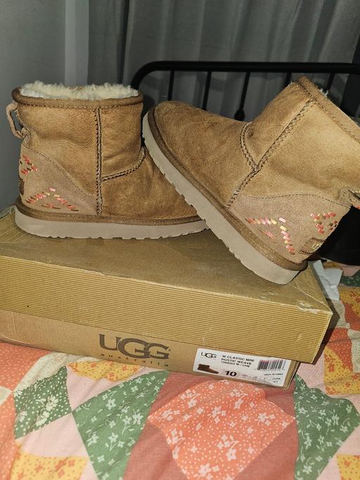 Buy & Sell Page Moss Knowsley - Photos for ladies ugg boots size 8.5
