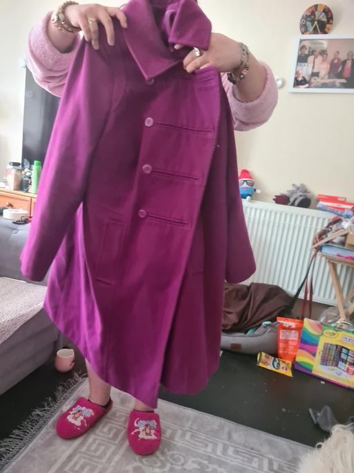 Buy & Sell Cambridge Heath East London - Photos for coat